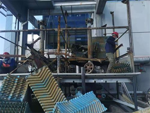 冷卻塔振動的原因和解決方法(冷卻塔風機振動大什么